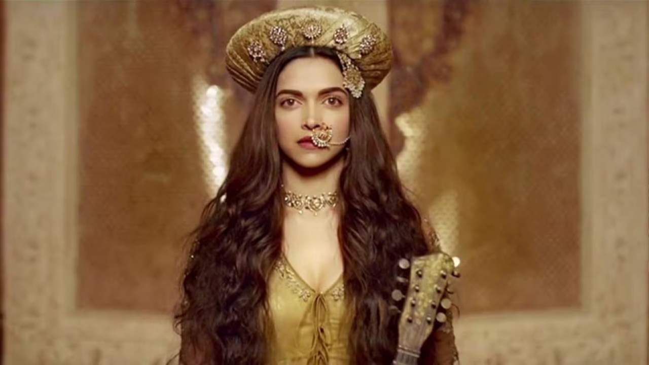 Deepika Padukone, SLB's Deewani Mastani song gets featured on Oscars' official Instagram page